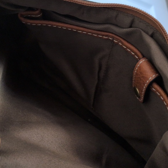 Concept Faux Leather Crochet Crossbody Purse - Picture 6 of 8